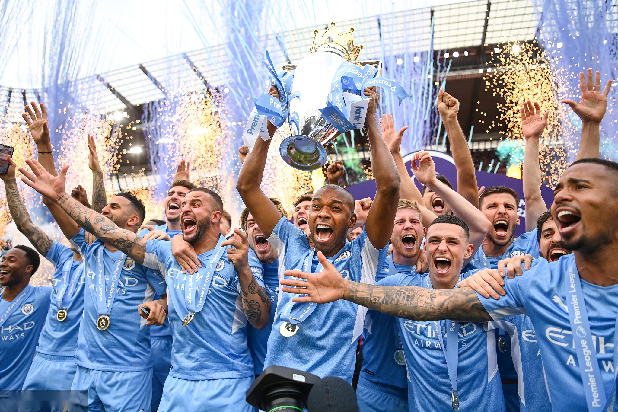 不断增强 不断增强